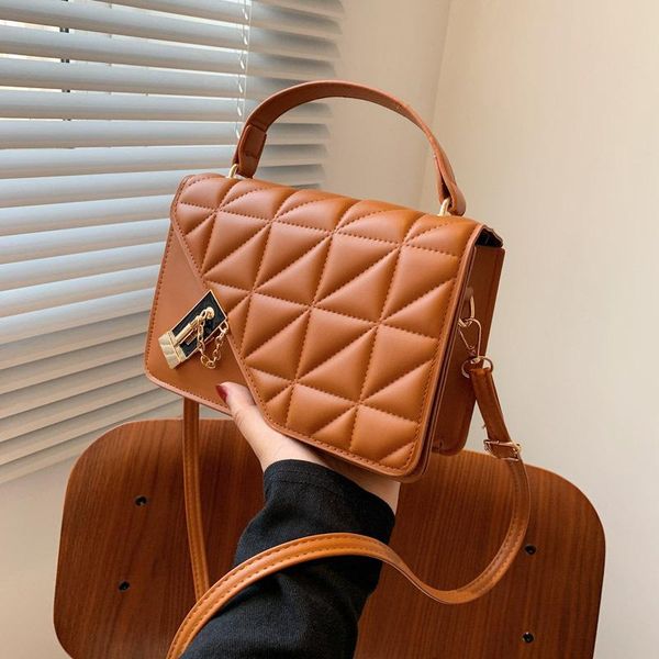 

evening bags fashion solid color lattice metal plate decoration women's handbag one-shoulder messenger bag simple chain casual square