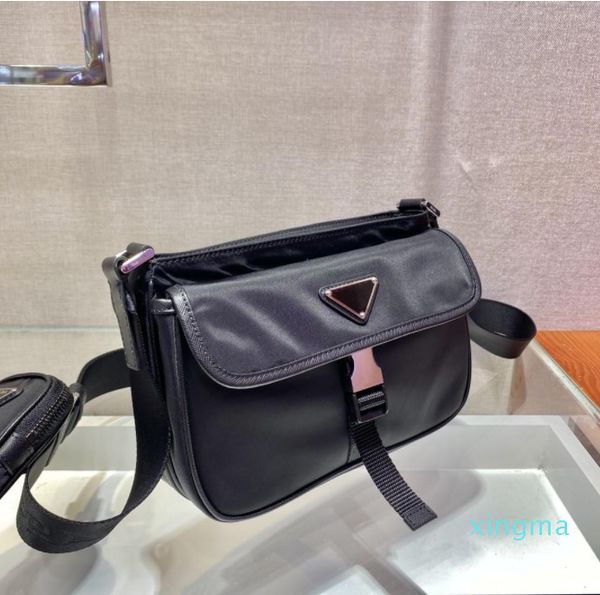 

classic postman bag fashion shopping