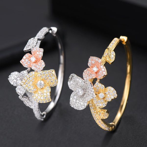 

hoop & huggie kellybola jewelry trend women attractive flowers earrings bridal wedding luxury exclusive boucle d'oreille femme, Golden;silver