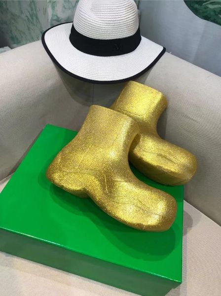 

puddle boots 2021 luxury designer women rain boot rubber upper padded sheepskin surface with air pressure logo 6 cm chelsea ankle shoes size, Black