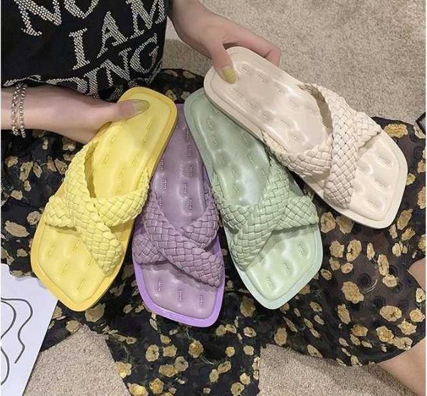 

women slippers sandals shoes for outer wear 2021 summer fashion candy color woven cross flat flip flops botas de mujer, Black