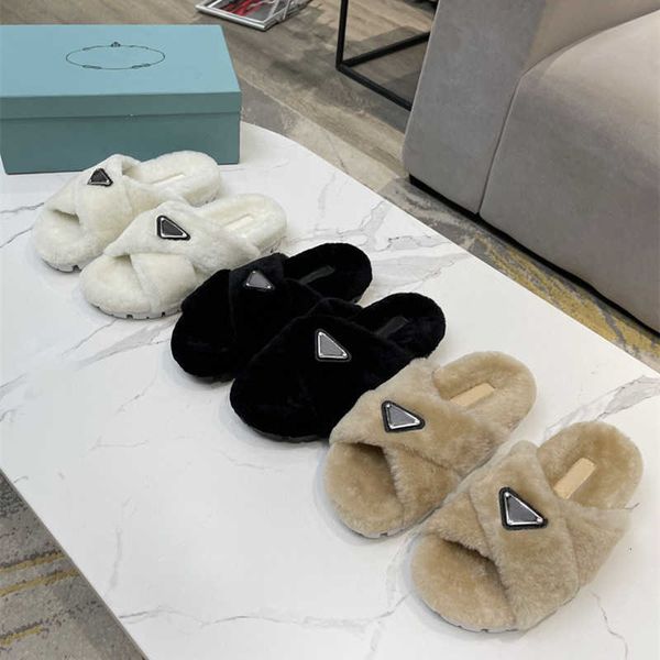 

2021 autumn p house triangular slipper's sho fashion sheep wool sports muffin bottom wearing sandals, Black
