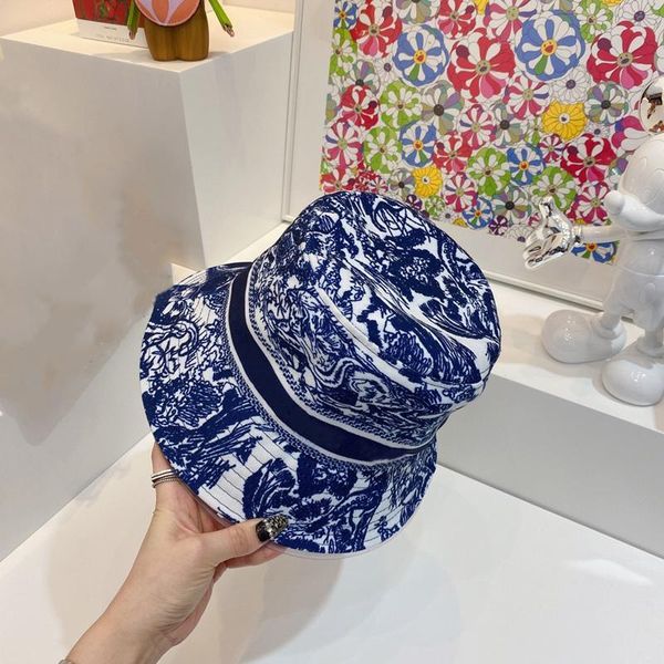 

new fashion luxury baseball cap d mens women bag bucket hat snapback beanie skull caps stingy brim 07, Blue;gray