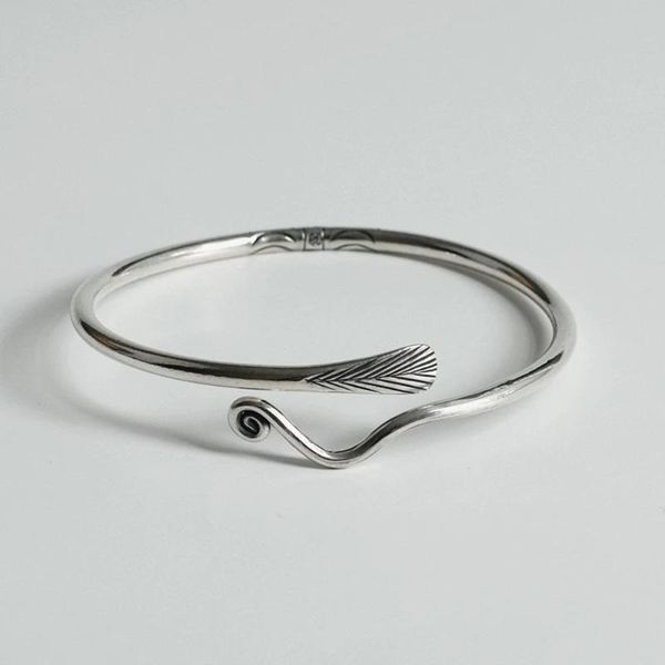

bangle simple fashion personality charm bracelet handmade exquisite jewelry gift of style restoring ancient ways, Black