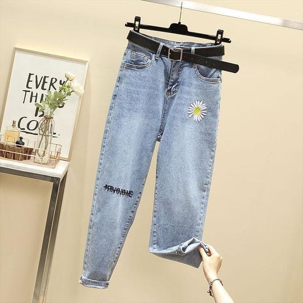 

small daisy embroidered jeans women pant spring and autumn high waist loose straight large size thin student daddy pants, Black;white