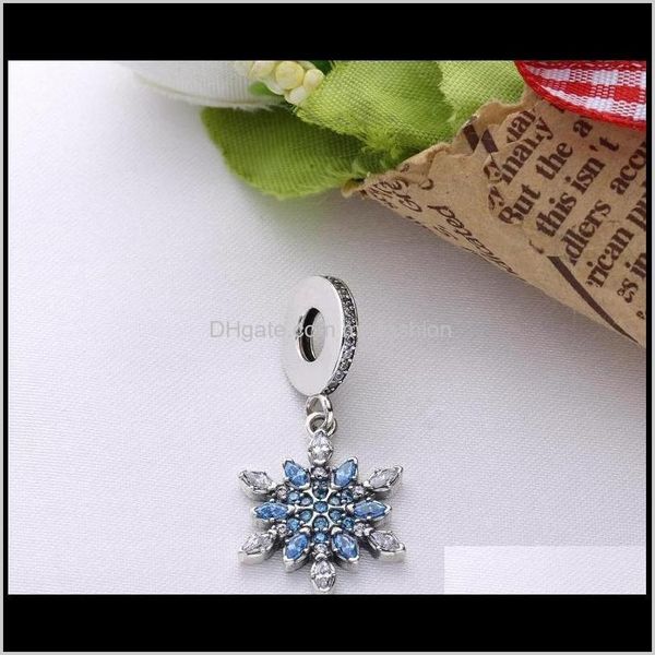 Perline sciolte Gioielliinverno 925 Sterling Sier Fiocchi di neve cristallizzati Ciondola il branello di fascino con Cz blu Adatto ai braccialetti europei di gioielli Pandora D