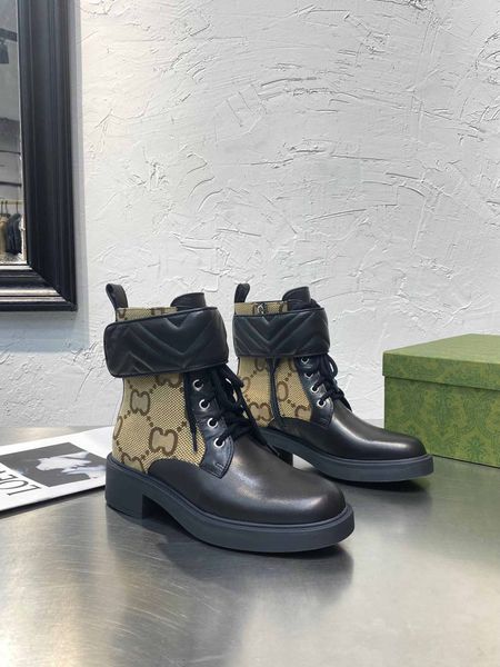 2021 зима роскошные женские короткие сапоги плоские туфли блокируют цвет дизайн металлические пряжки декоративные кружевные на молнии размером 35-41