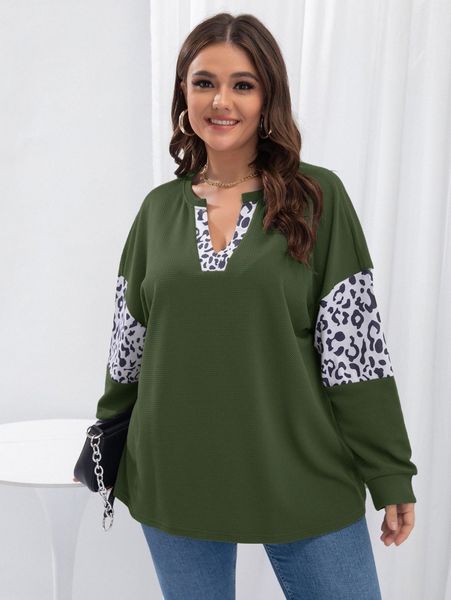 

plus contrast leopard panel notched neckline drop shoulder tee l4yk#, Black
