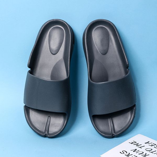 

fashion funny fish slippers men shoes girls boys women summer beach slipper 2021 arrival family children slides 119, Black