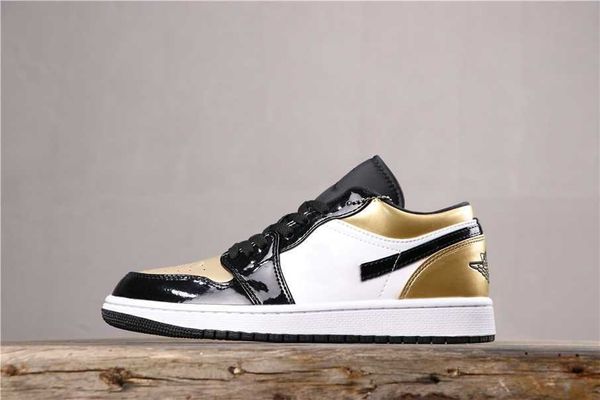 

sail black cat bred 1s guava ice twist white cement what the mens basketball shoes 1s travis scotts obsidian fearless man women sneakersv1p2