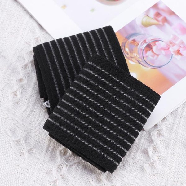 

wrist support 1 pair of adjustable wristband elastic bandage protector for carpal tunnel pain relief (black), Black;red