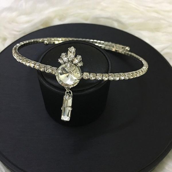 

2020 new fashion crown crystal collar necklace1, Golden;silver