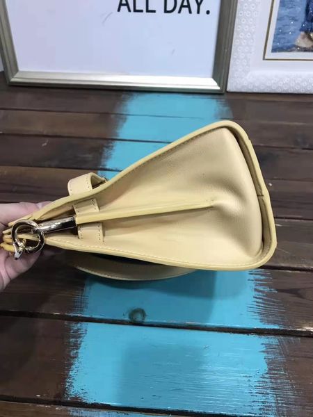 

exhibition hall large satchel single shoulder slung women's fashion versatile brand new leisure bag
