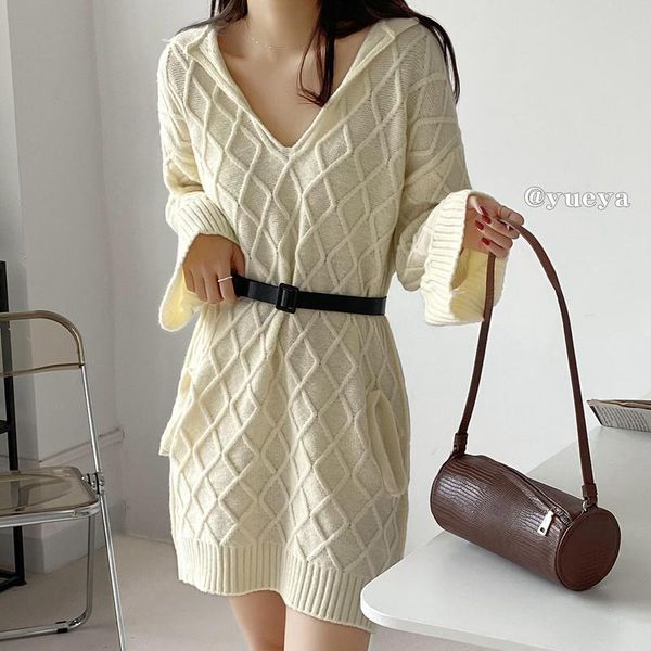

casual dresses french diamond lattice v-neck knitted sweater dress women's autumn and winter sweet fashion loose high waist, Black;gray