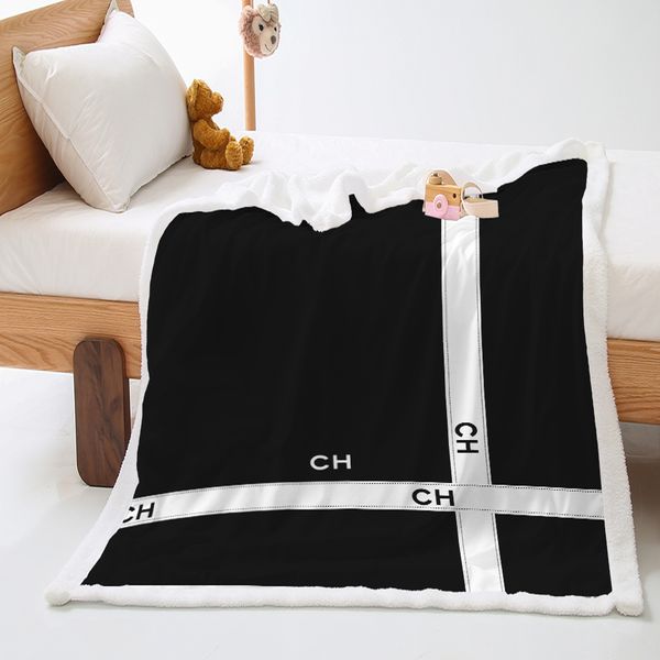 

luxurious design and practical letter printing lamb blanket, soft high-quality textile bedding blankets, suitable for family/friends/childre