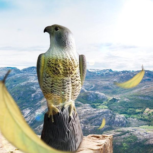 

life-like bird of prey, deters and animal pests such as pigeons from garden home outdoor living room decoration#g30 decorative objects & fig