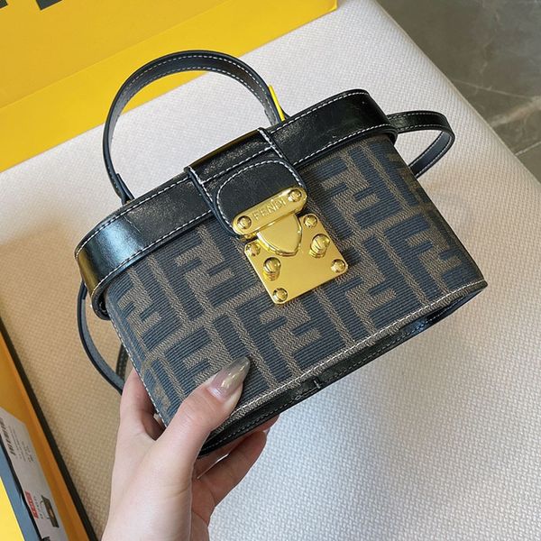 

new portable lunch box bag crossbody bag ysj