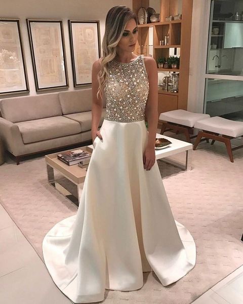 

2022 handmade beaded rhinestone bride wedding gowns jewel neck zipper back vestidos de fiesta with pockets a line women dress, White