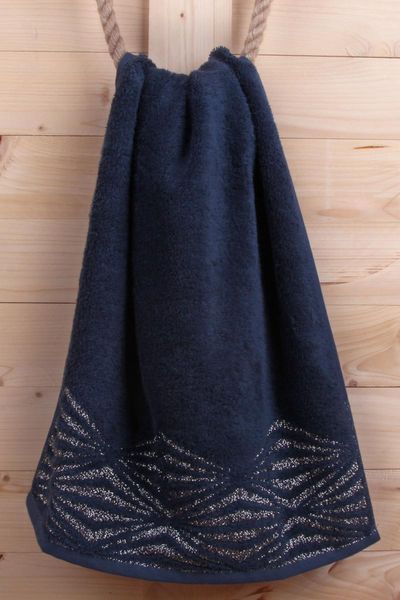 

100% cotton 50x100 cm shimmer detailed hand towel