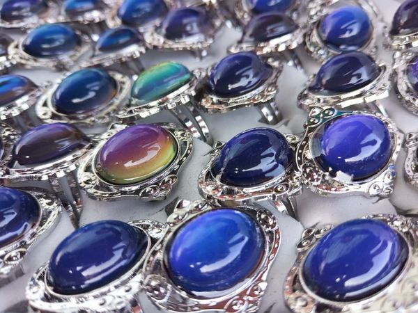 

mood ring large oval crystal color change to the temperature adjustable size, Silver