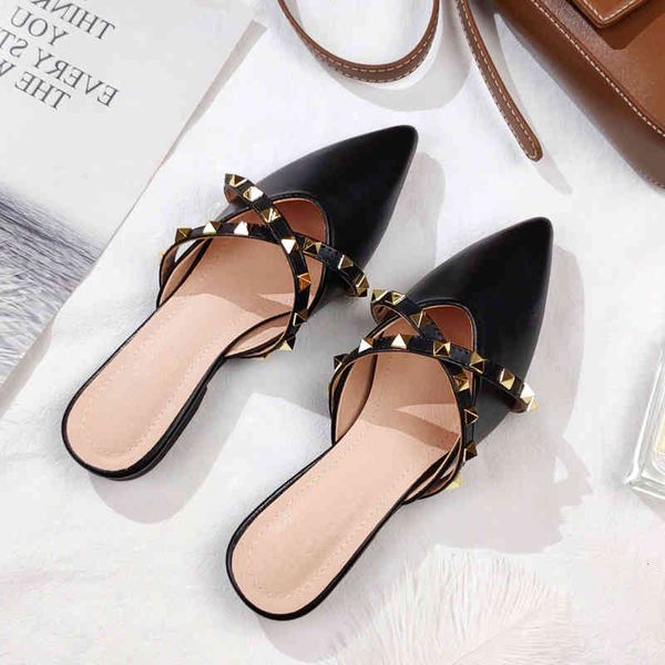 

slippers female fake leather slippers, tip-flops with rivet for spring and summer zx8n, Black