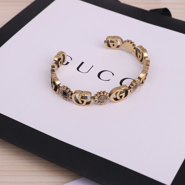 

fine jewelry online family gujia little daisy open bracelet women's double letter chrysanthemum red brass 65% off store online sale, Golden