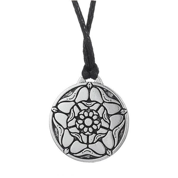 

pendant necklaces 10pcs ancient silver carved rose necklace men british royal choker for women charm fashion jewelry