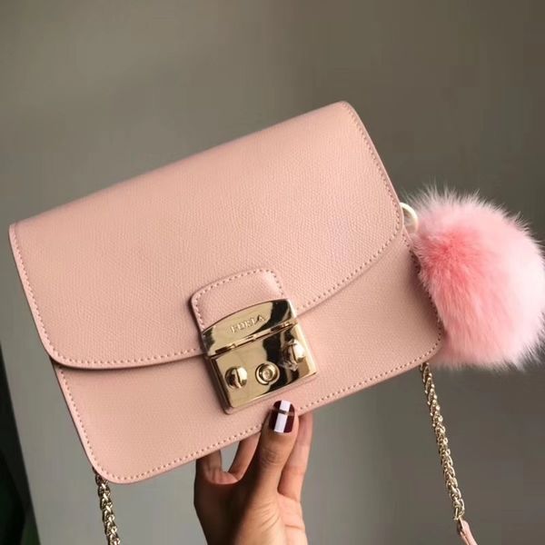 

fend luxury handbags and storage f family candy bag metal chain star same single shoulder oblique span women's medium lo