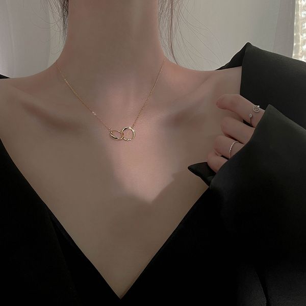 

mobius circle necklace female niche new female collarbone chain design feeling necklace, Silver