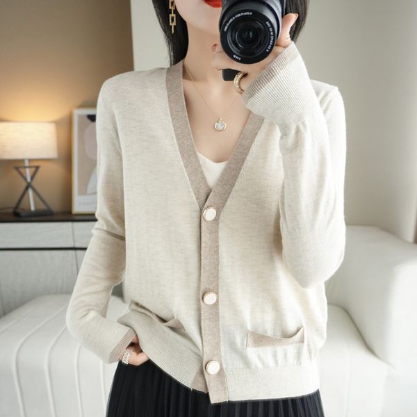 

women's t shirt knitted cardigan short autumn cloth 2021 loose contrast color women's single breasted sweater coat women, White