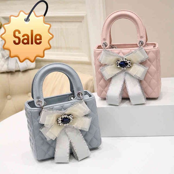 

2021 spring new fashion women's bag net red same fairy bow single shoulder portable messenger bag diana bag foreign style