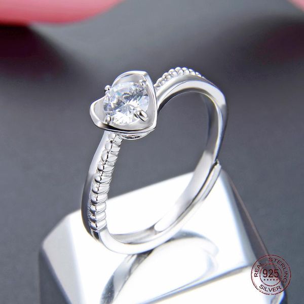 

cluster rings 2021 arrival s925 sterling silver romantic platinum plated heart ring setting zirconia diamond luxury jewelry gift for lover, Golden;silver