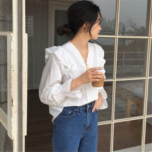 

runway floral lace blouse women v-neck flare sleeve autumn vintage white shirts hollow out cotton spring casual korean b499