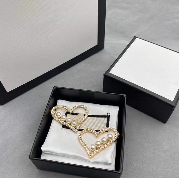 

heart white pearl stud women's earrings classic letter ear earring jewelry accessories fashion wedding gift for girls, Golden;silver