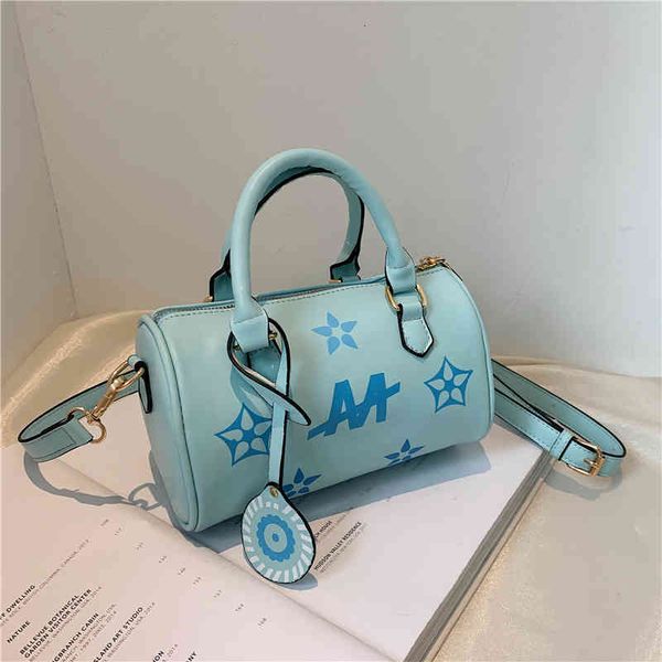 

2022 factory outlet bag female summer korean version one shoulder oblique cross boston pillow bag handbag trendy cool mert