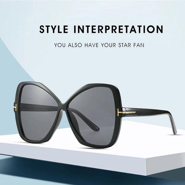 

sunglasses 2021 gradient color trend all-match classic anti-sack, White;black