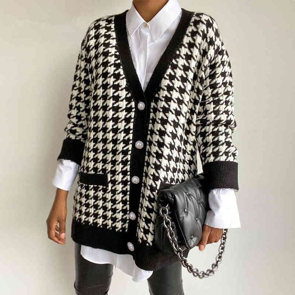 

ladies houndstooth autumn winter cardigans women sweater coat knitted loose oversized women sweaters jacket jumper female 210416, White;black