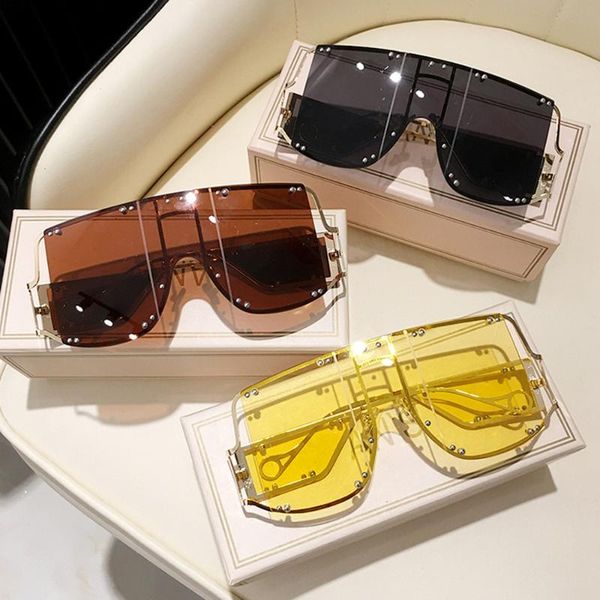 

sunglasses personality siamese female oversized metal frame eyewear women men rivet square driving lentes de sol mujer uv400, White;black