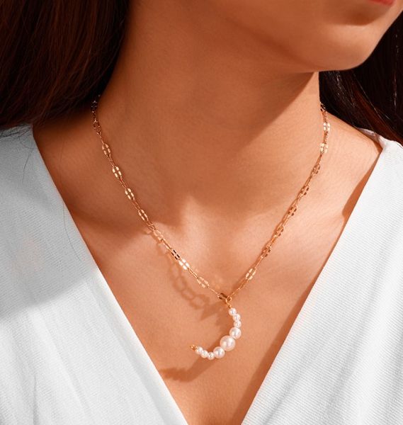 

sweet small fresh moon versatile pearl single layer simple necklace, Silver