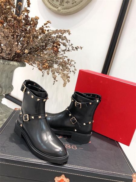 

dio women men fashion high casual shoe canvas shoes limited edition lovers printed sneakers versatile large, Red;white