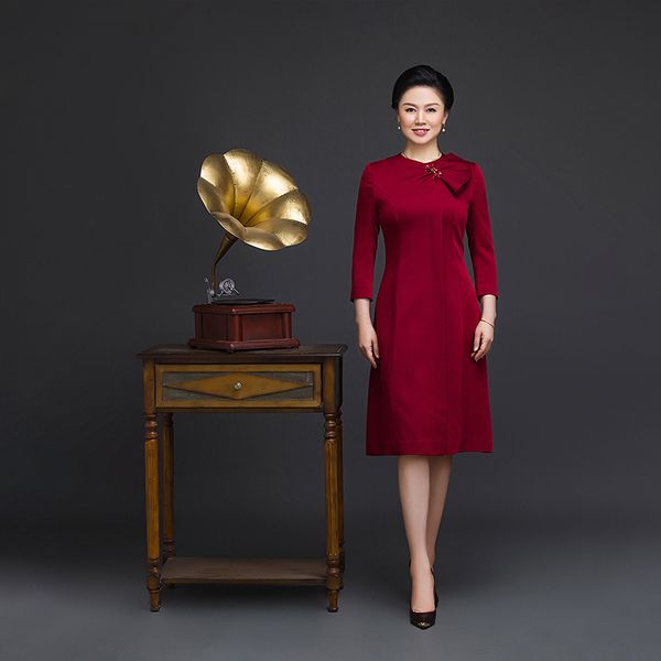 

ethnic clothing modern qipao chinese party velvet mother cheongsams, Red