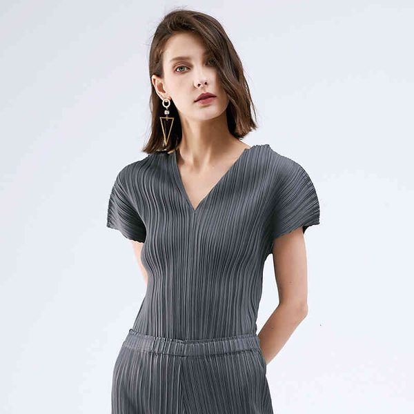 

miyake plied purple classic wild female undergarment undershirt thin in without sleeves bottom shirt, White