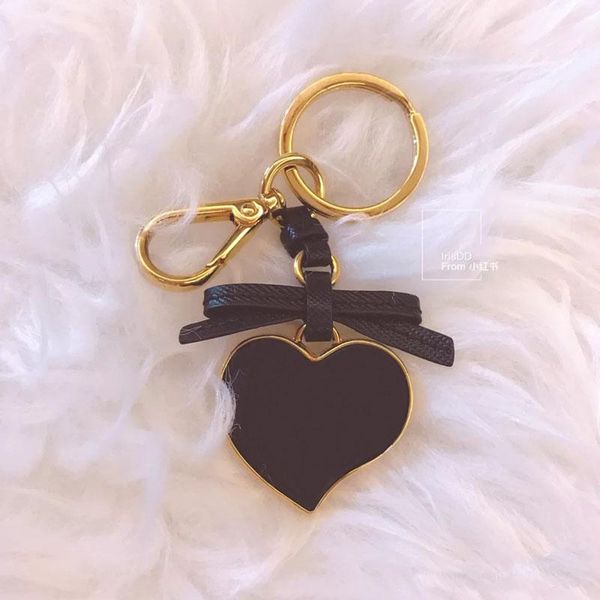 

keychains 2021 fashion letters love steel seal key chain women's simple geometric tag accessories, Silver