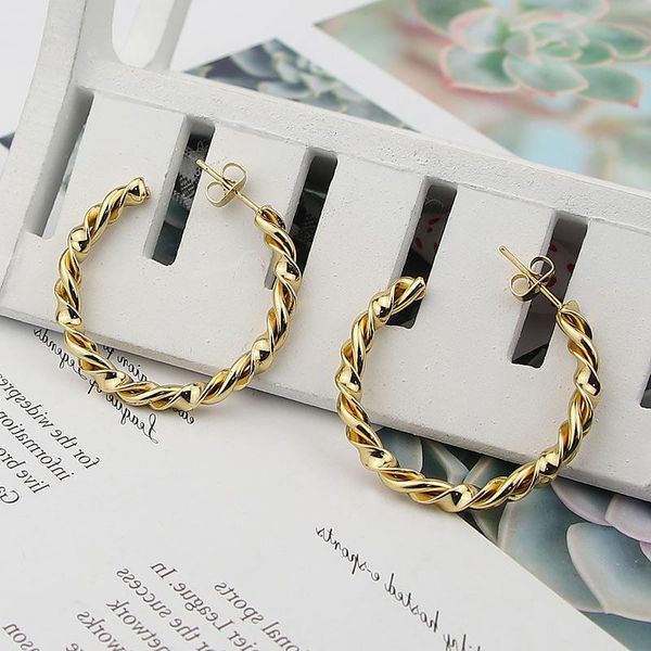 

stud fashion stainless steel c-shaped twist earrings for women party gifts wholesale, Golden;silver