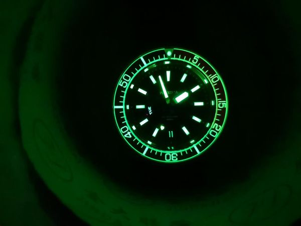 

wristwatches bronze soil/earth nh36 tuna diver automatic wristwatch marinemaster cusn8, Slivery;brown