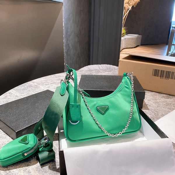 

2021 new classic three-in-one bag leather material fashionable temperament trendsetter essential temperament lady shoulder bags oblique stra