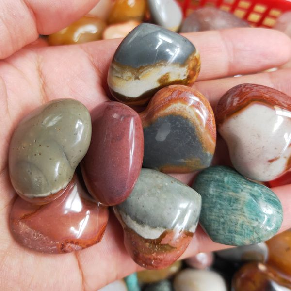 

200pcs natural mixed colors crystal quartz heart + 40 pcs all kinds of material gemstone angel healing including shipping cost