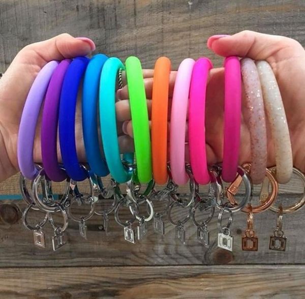 

miwens fashion o silica gel wear bracelet keychain for women gifts trendy exaggerated circle wristlet jewelry link, chain, Black