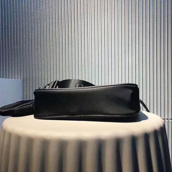 

fashionre-edition 2005 nylon shoulder bags nylon handbags elling wallet women luxurys brand crossbody bag hobo purses vq32