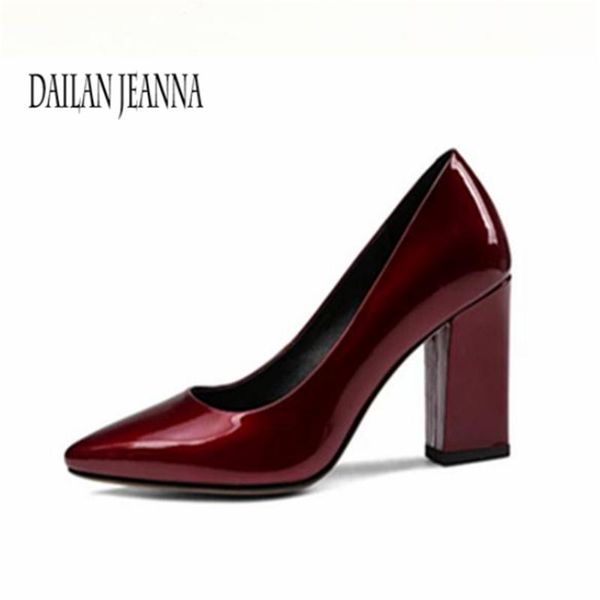 

dress shoes women's high heeled pumps black lacquer leather large code square heel korean version pointed shallow